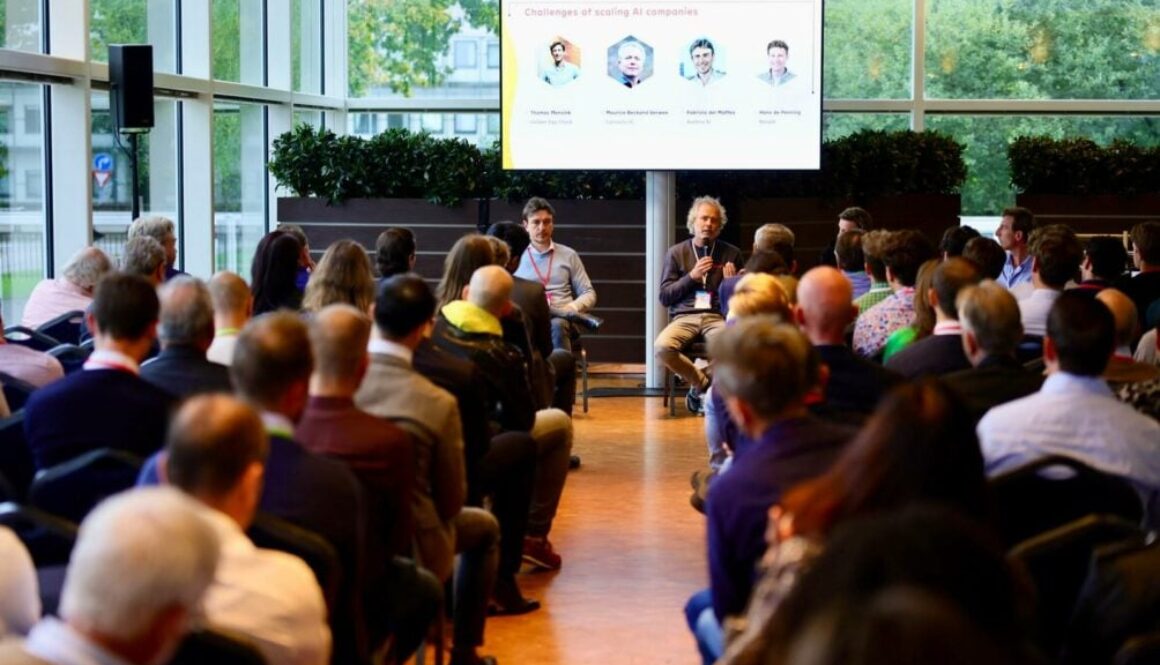 Scaling AI startups: insights from industry leaders at LEVEL UP event