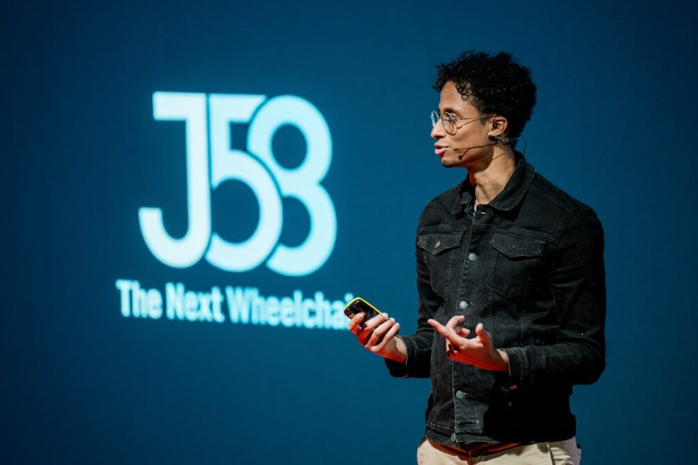 J58 wins the 4TU Impact Challenge with a stand-up wheelchair